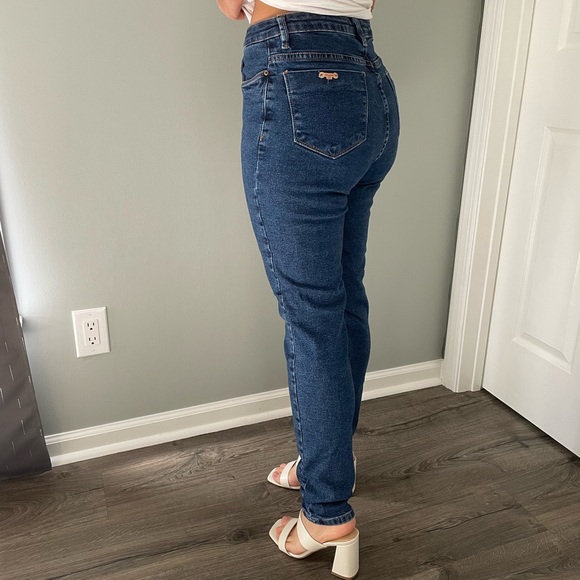 ✨Brazilian Jeans✨ - Picture 3 of 7